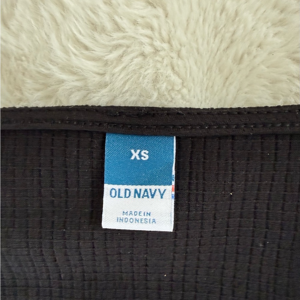 Old Navy Black Textured Dress - Picture 2 of 2